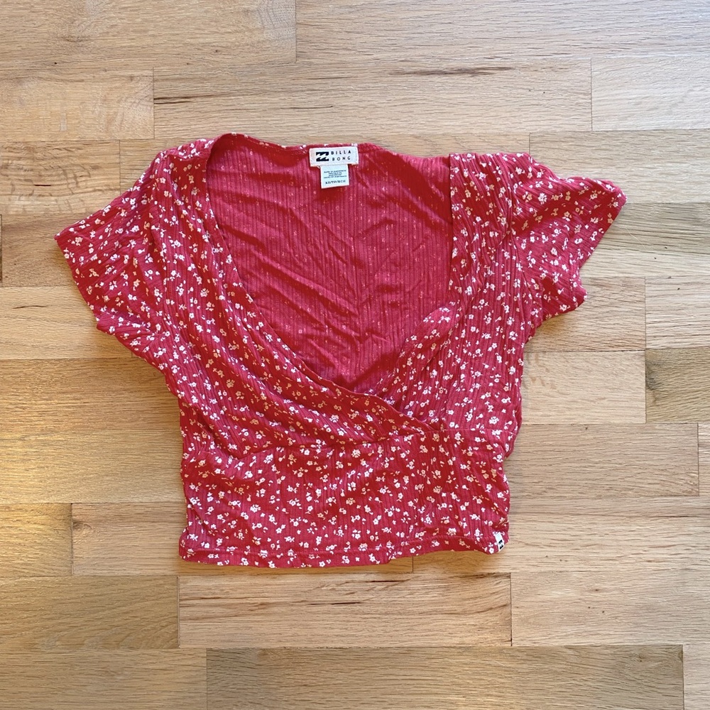 Billabong wrap crop top